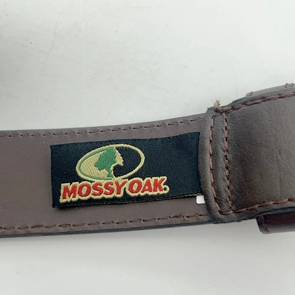 Mossy Oak Mens Brown Genuine Leather Belt Camo Patch‎ Silver Buckle Logo 49